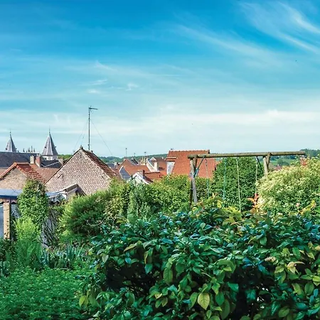 Gorgeous In Le Chateau Auxi-le-Chateau