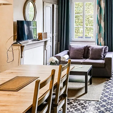 Gorgeous In Le Chateau Auxi-le-Chateau